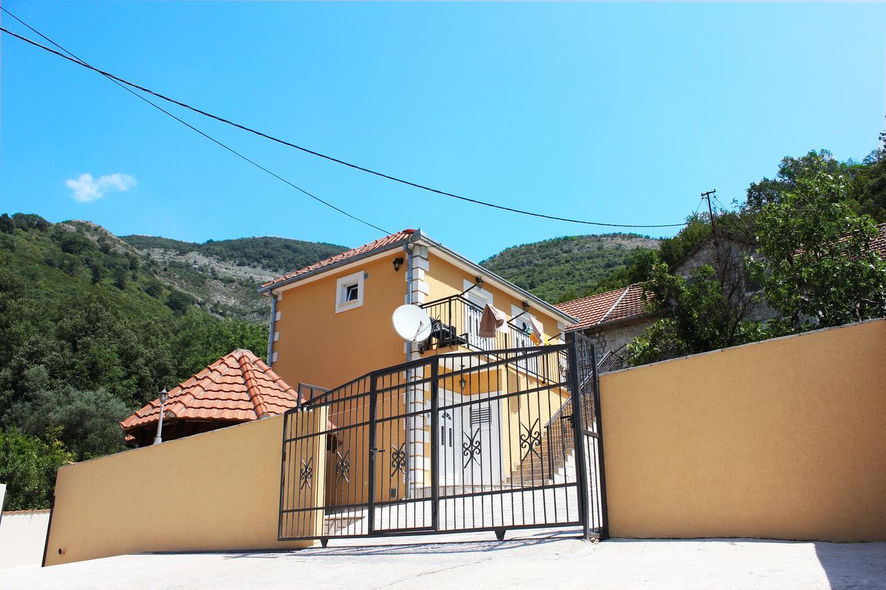 Apartment Bijelavista Herceg Novi Exterior photo